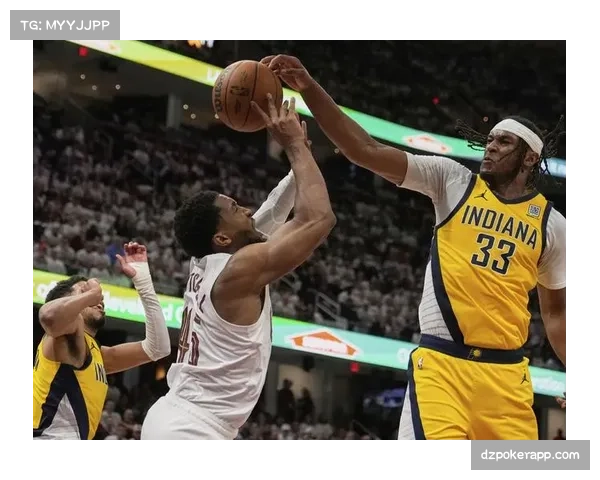 特纳盖帽护框表现步行者内线 展现防守支柱作用