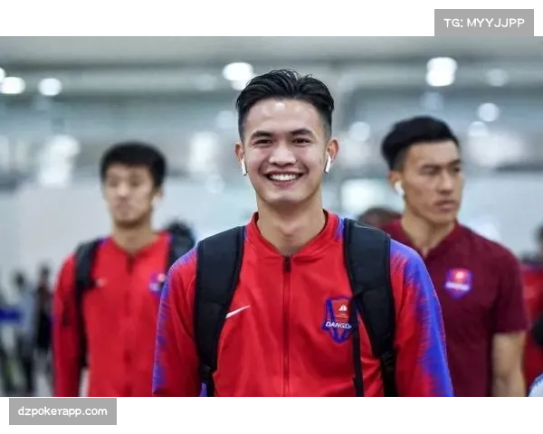 河南队尹聪耀以自由转会形式加盟，中场球员补充阵容深度